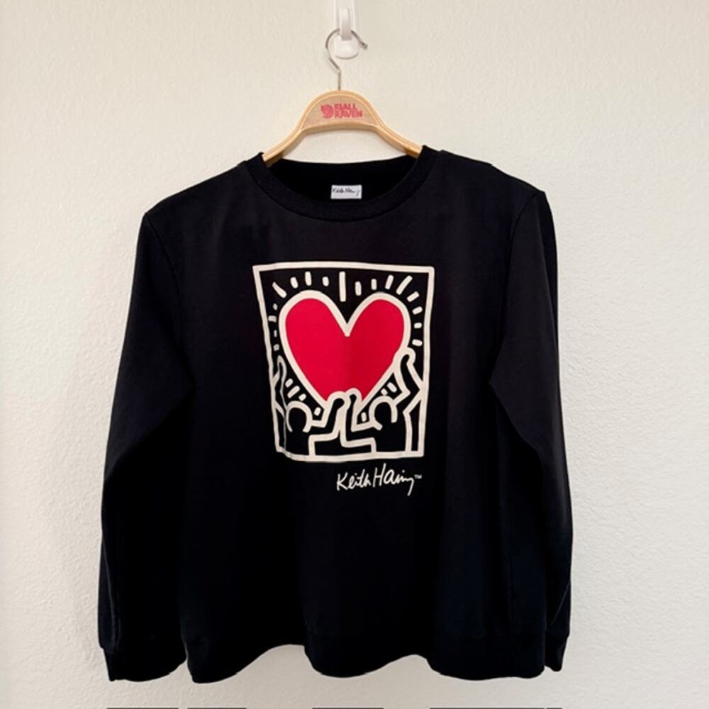 Keith Haring‎ Black Sweatshirt Women's XL Crew Neck Figures Holding a Heart